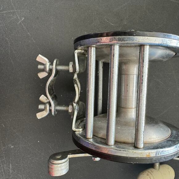 Vintage PENN Long Beach No.67 Fishing Reel - Picture 5 of 5